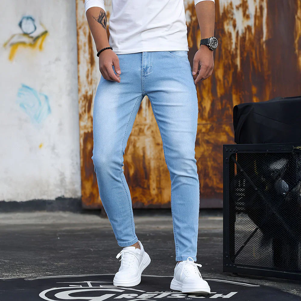 Ian® | Casual Jeans - Image 2