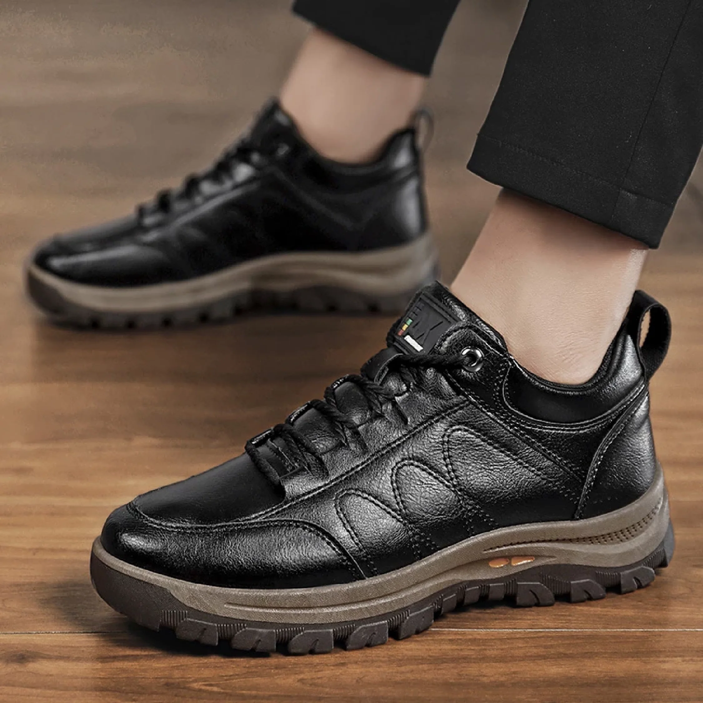 Ian® | Orthopedic Sports Shoes For Men - Image 3