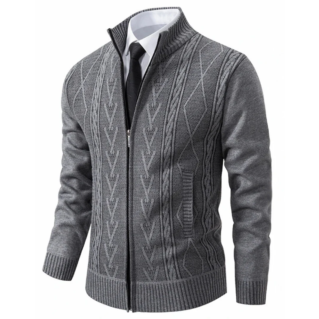 Iván® | Exclusive Warm Cashmere Sweater - Image 4
