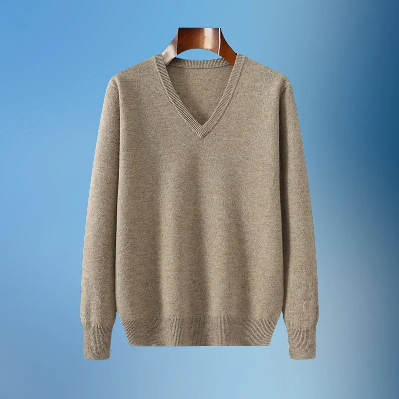 Iván® | Loose pullover with V-neck - Image 3