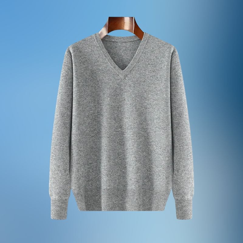 Iván® | Loose pullover with V-neck - Image 8