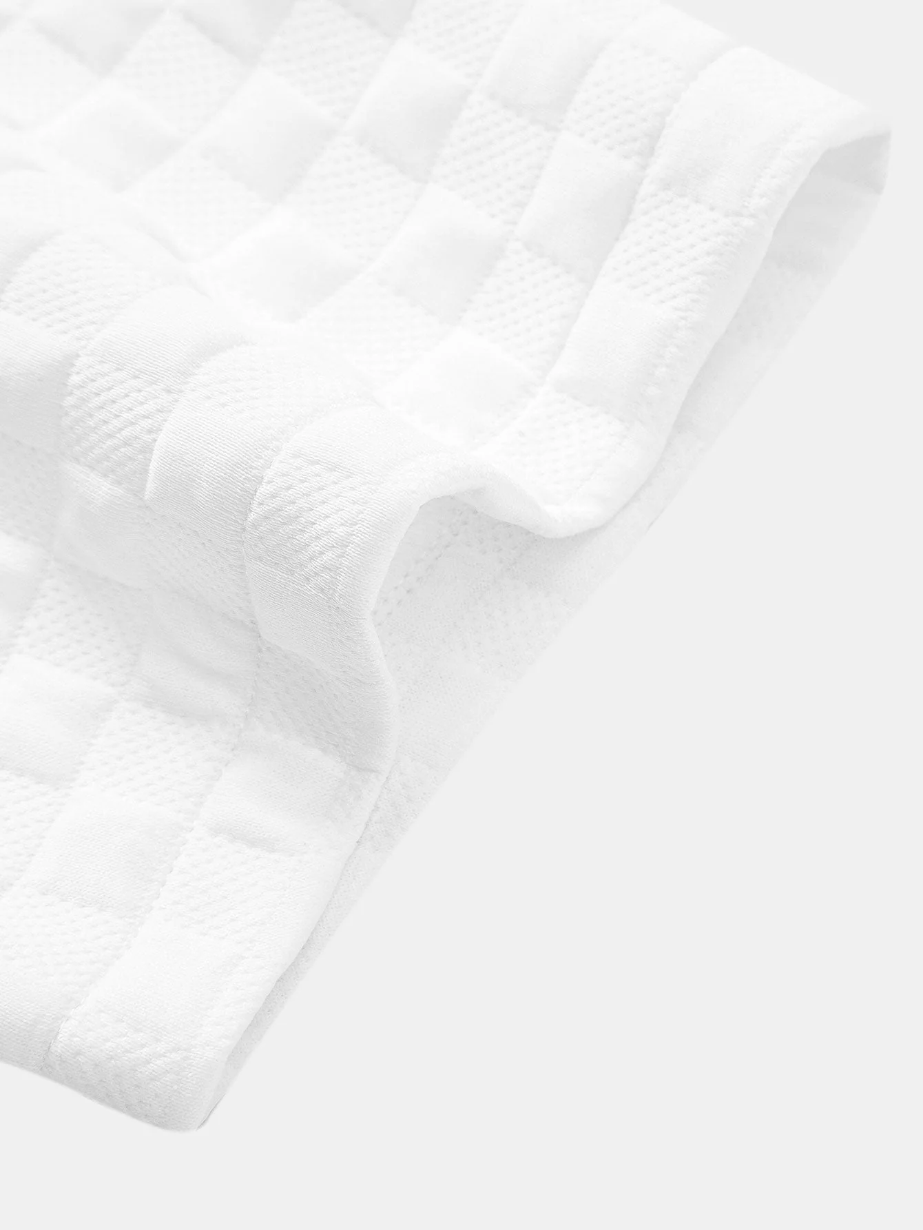 Jeffrey® | Checkerboard Stand Collar Shirt & Checkerboard Jacquard Shorts - Image 12