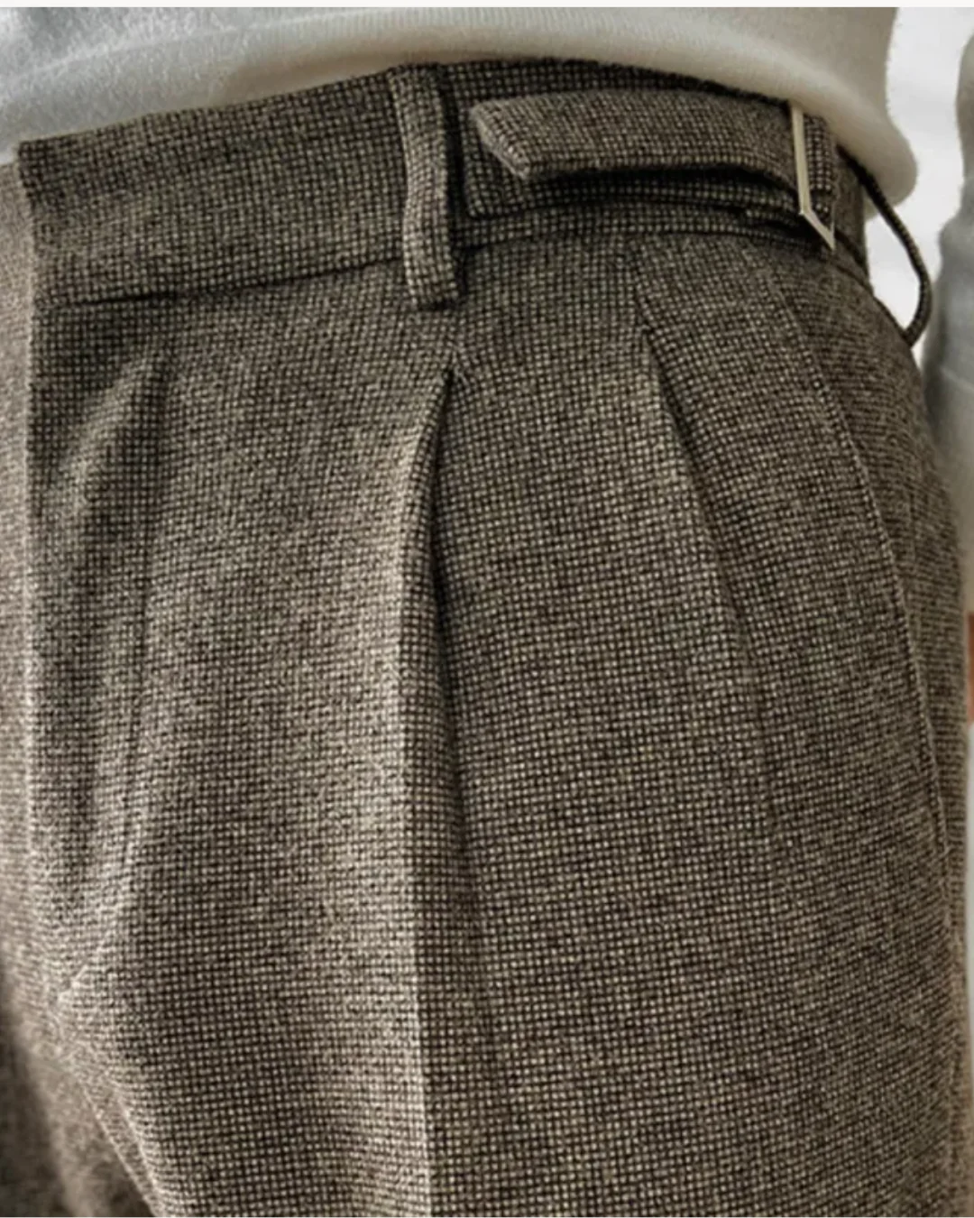 Jeremías® | Textured Pleated Trousers - Image 10
