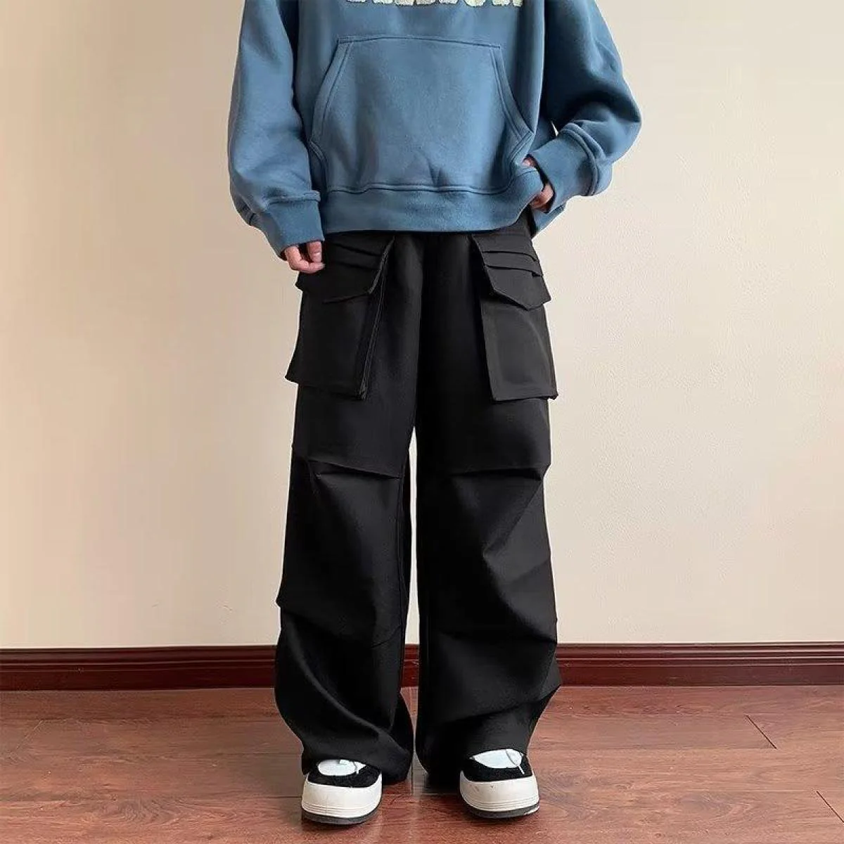 Jonathan® | Big Pocket Baggy Pants - Image 3