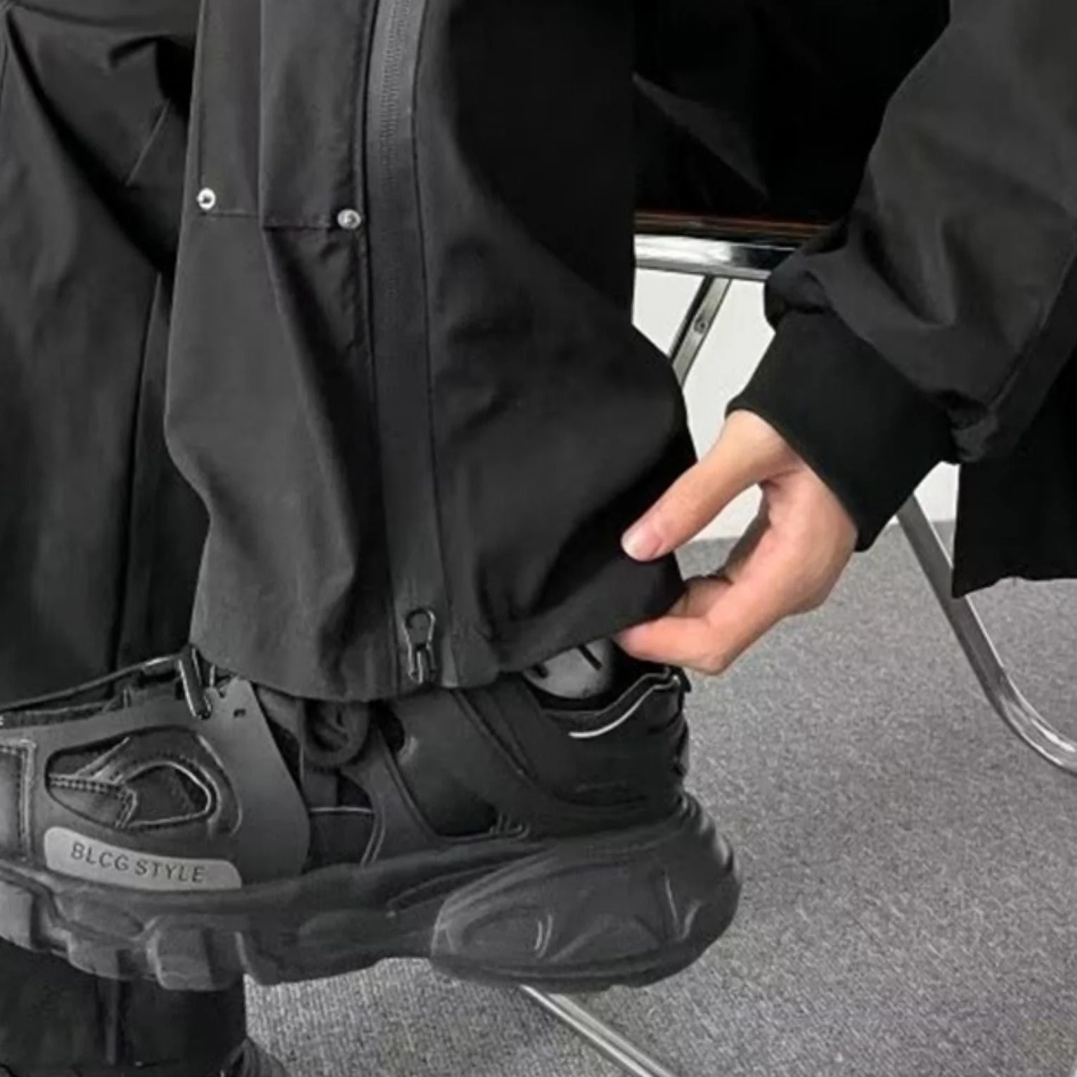 Jonty® | Wide-Cut Baggy Pants - Image 3