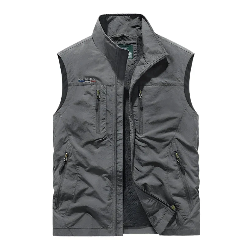 Josías | Modern quilted cardigan with stand-up collar - Image 5