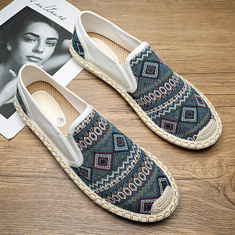 Kahlo® | Fashionable Graffiti Slipper - Image 2