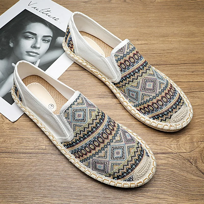 Kahlo® | Fashionable Graffiti Slipper - Image 3