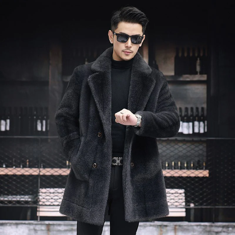 Kaled | Ewald – Warm coat made of fine mink fur - Image 6