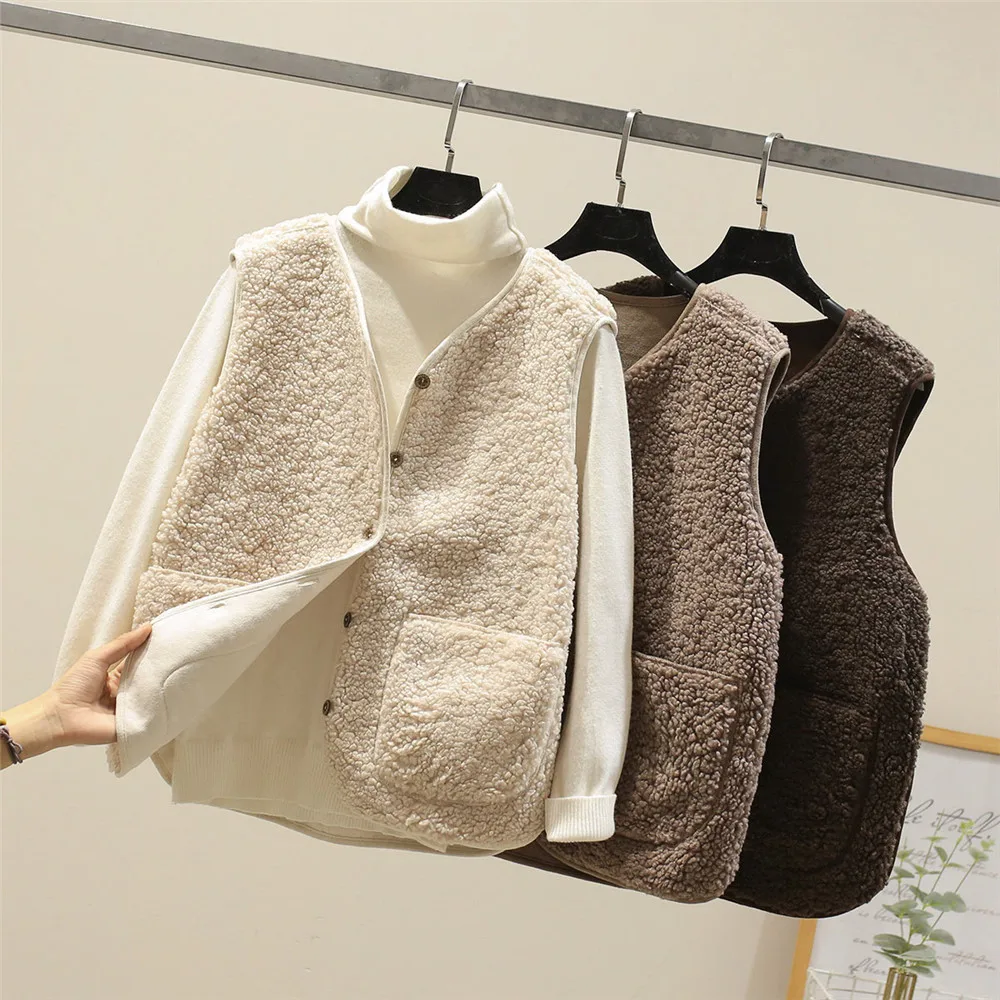 Leo® | Comfortable and warm elegant vest - Image 10