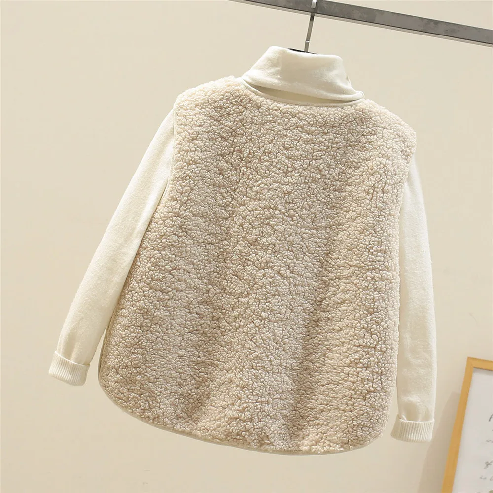 Leo® | Comfortable and warm elegant vest - Image 11