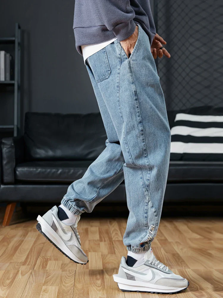 Leroy | Elegant Jogger Jeans - Image 4