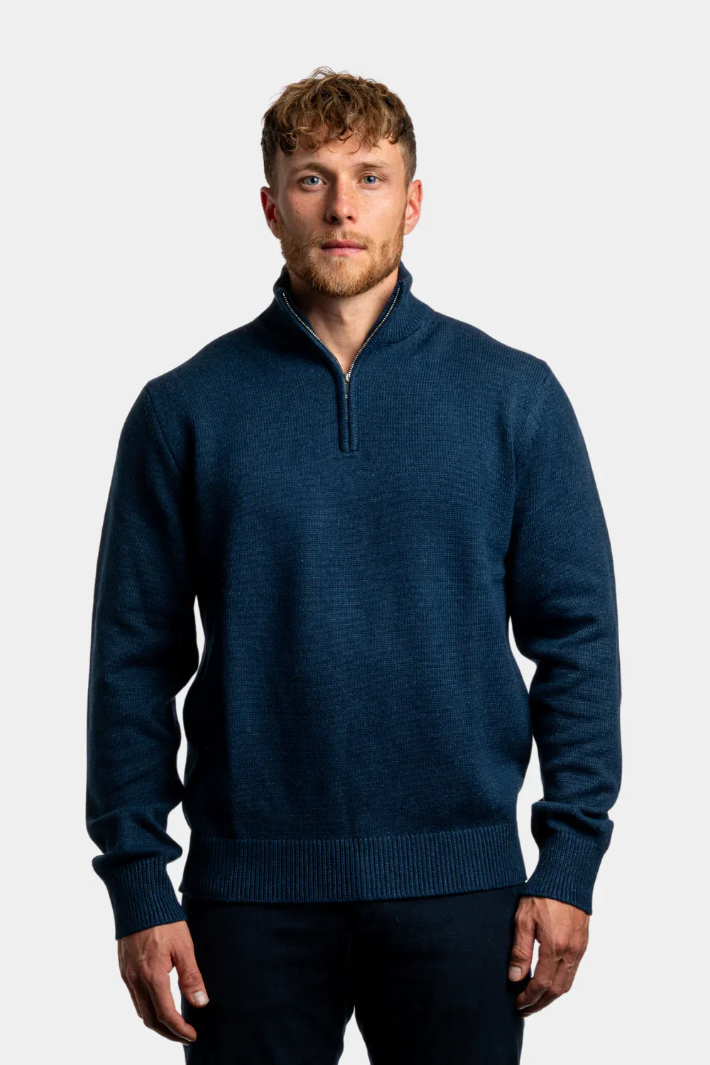 Levi® | Minimalist Autumn Pullover - Image 9