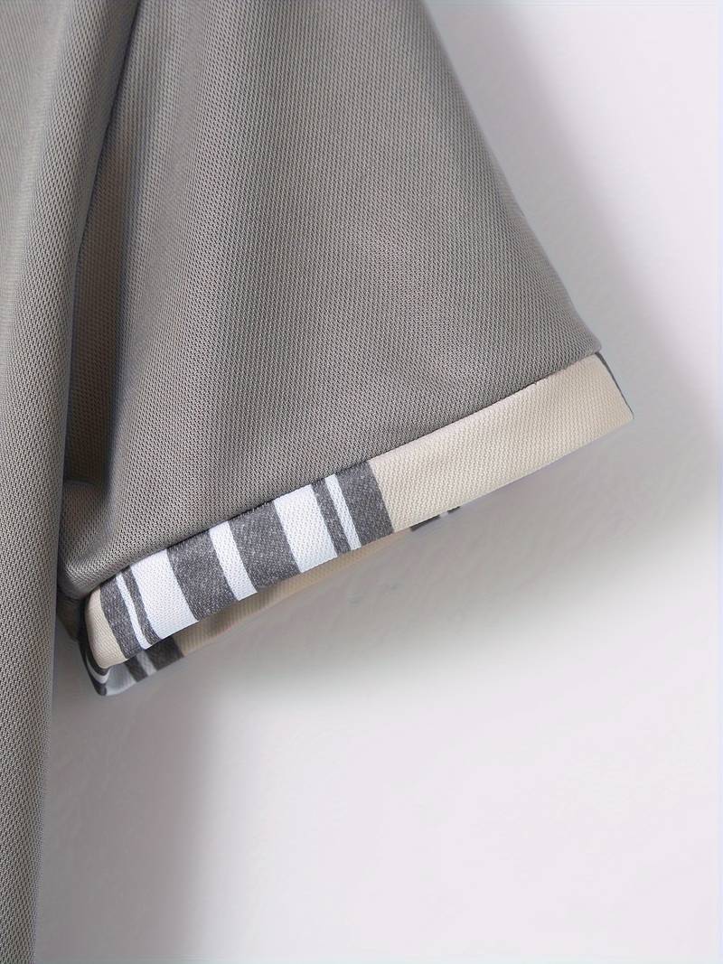 Lourdes® | Breathable, Casual Retro Button-Up For Spring - Image 3