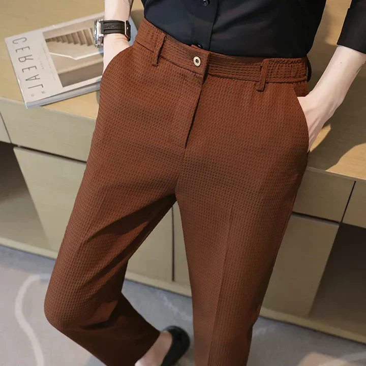 Luis® | Elegant And Versatile Summer Trousers - Image 4