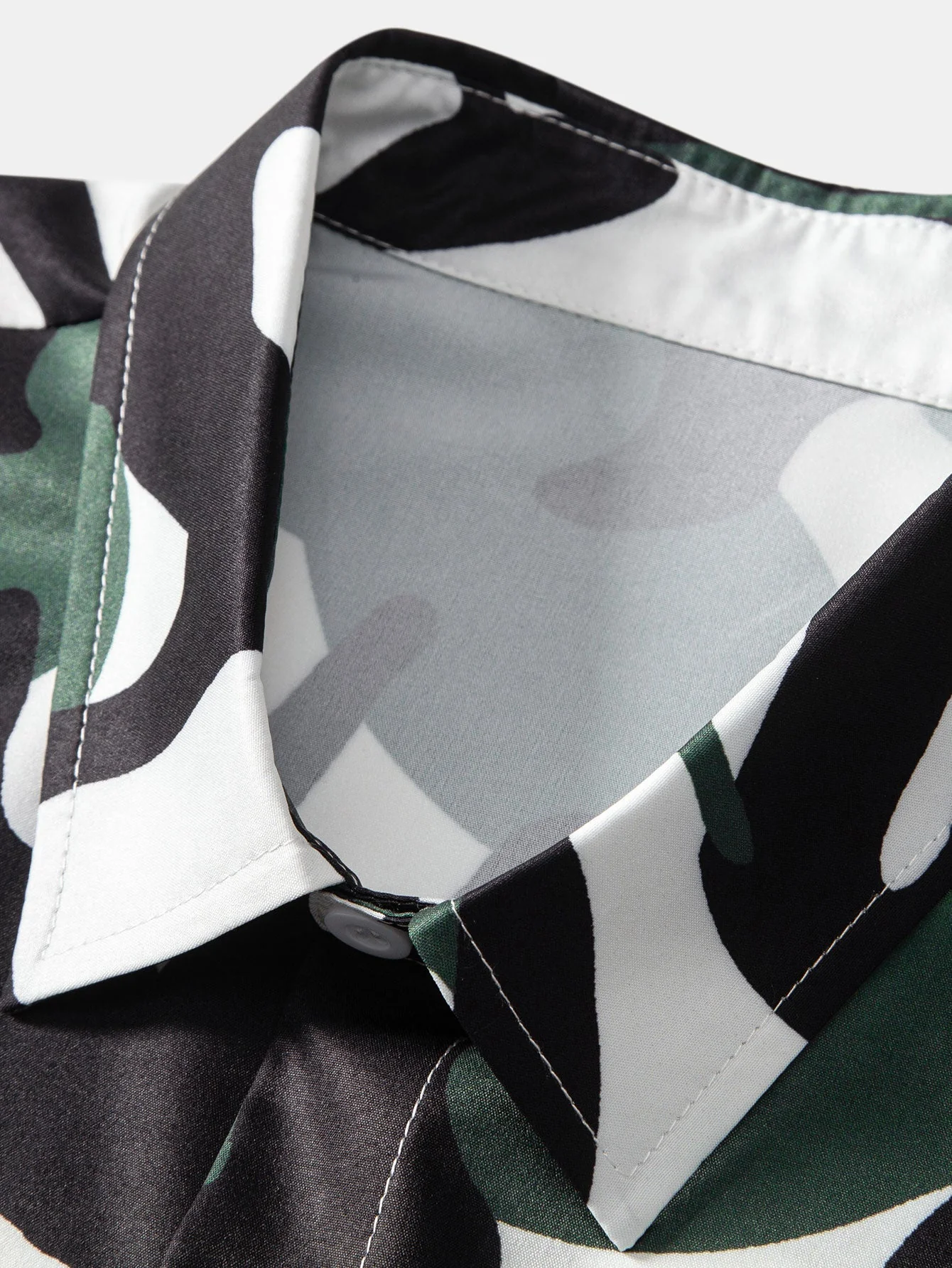 Malaquías® | Colorblock Print Button Up Shirt - Image 3