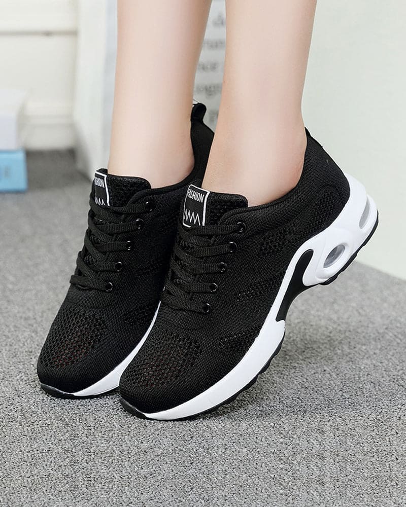 Manfredo® | Relaxed And Timeless Summer Sneakers - Image 2
