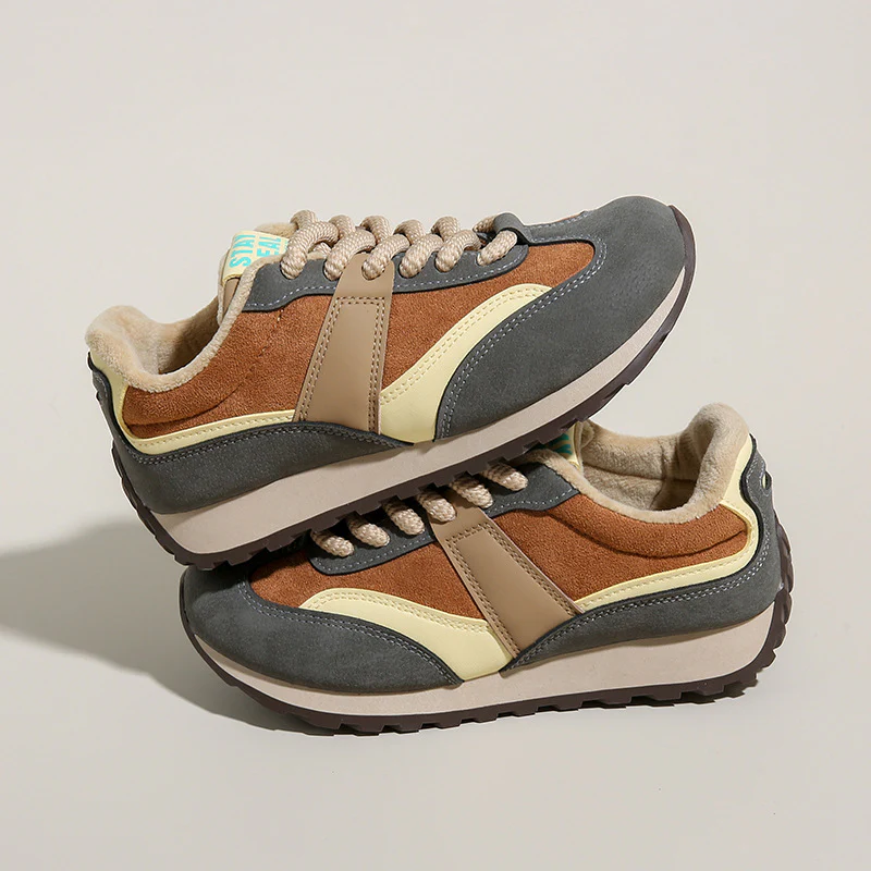 Martín® | Retro Sneakers - Image 5