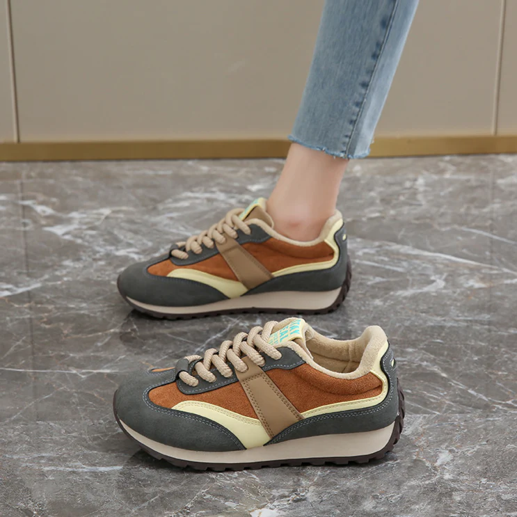 Martín® | Retro Sneakers - Image 7