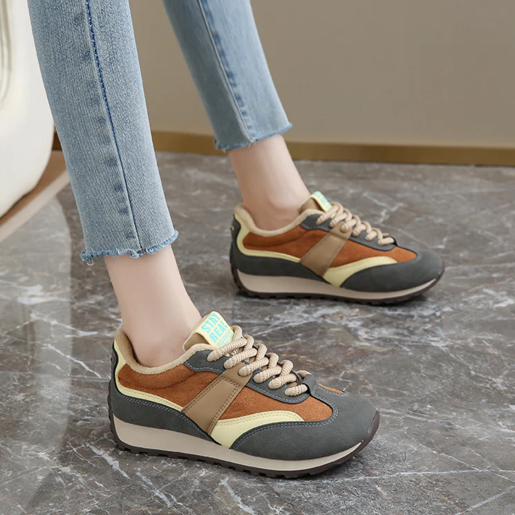 Martín® | Retro Sneakers - Image 8