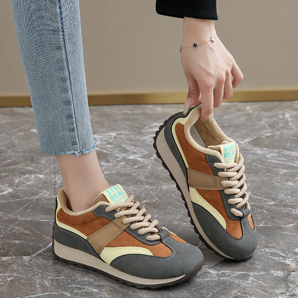 Martín® | Retro Sneakers - Image 9