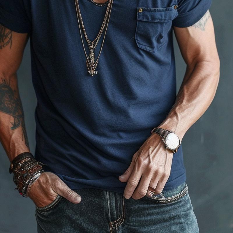 Men's V Neck Breast Pocket Short Sleeve Cargo T-shirt - Image 2