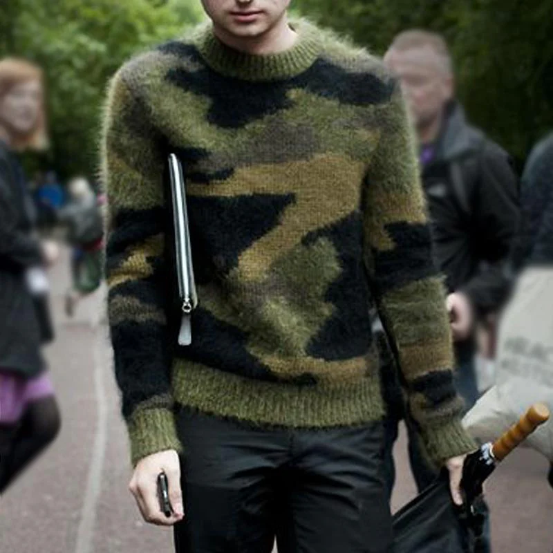 Men's Vine Camoflage Jacqard Crew Neck Sweater - Image 2