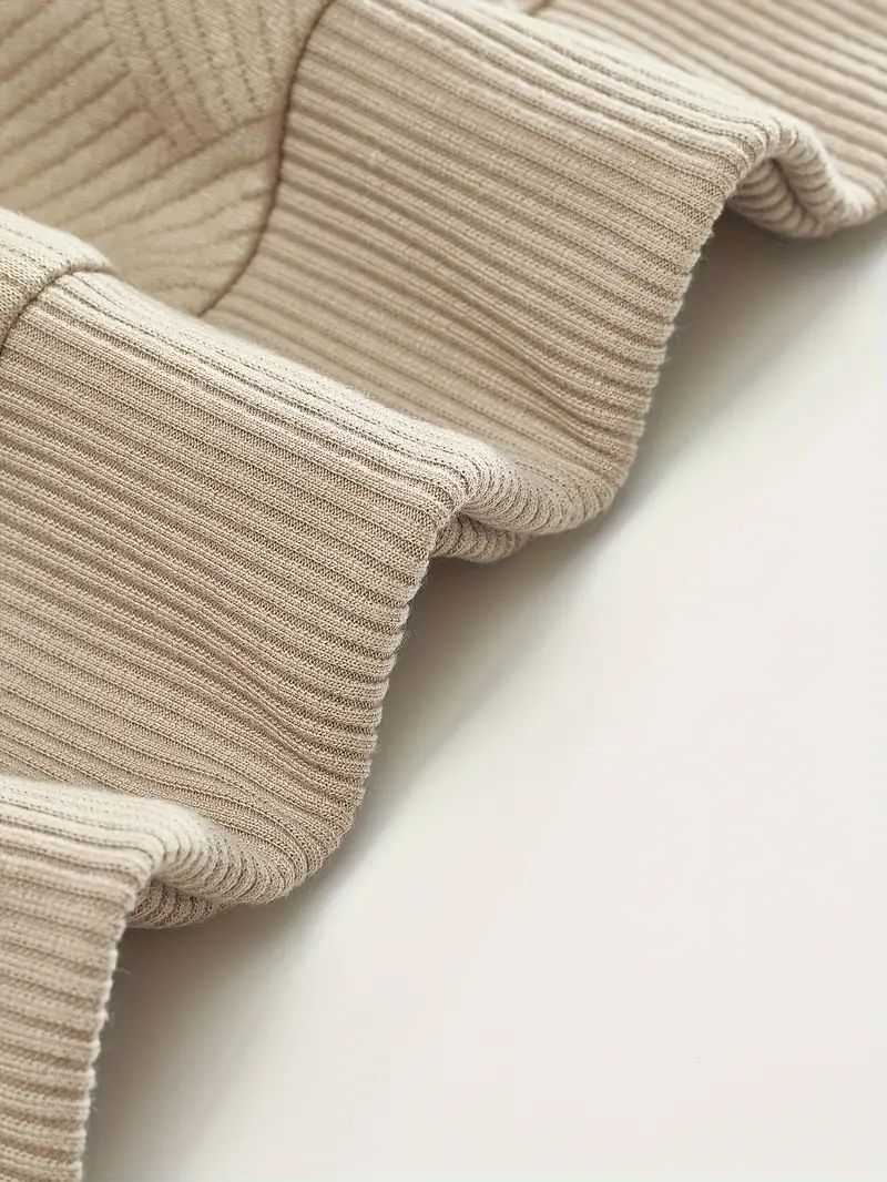 Merlín® | The Classic Patterned Sweater - Image 17