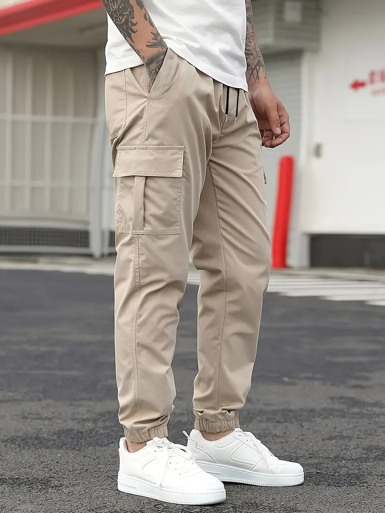 Narciso® | Tapered Cargo Pants - Image 3