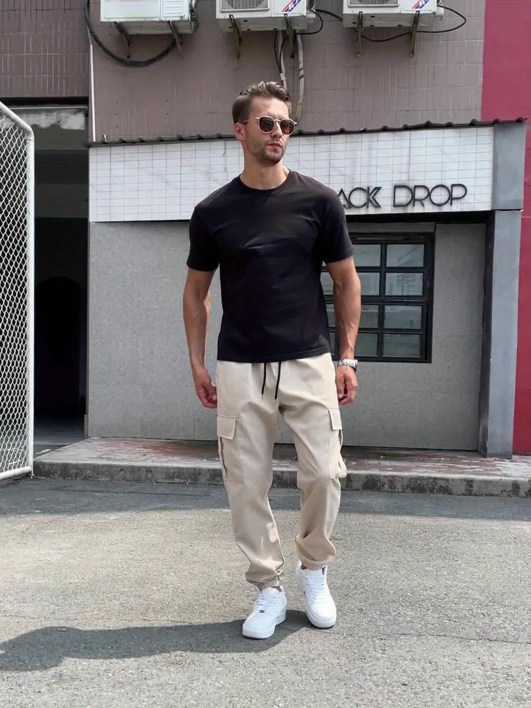 Narciso® | Tapered Cargo Pants - Image 4