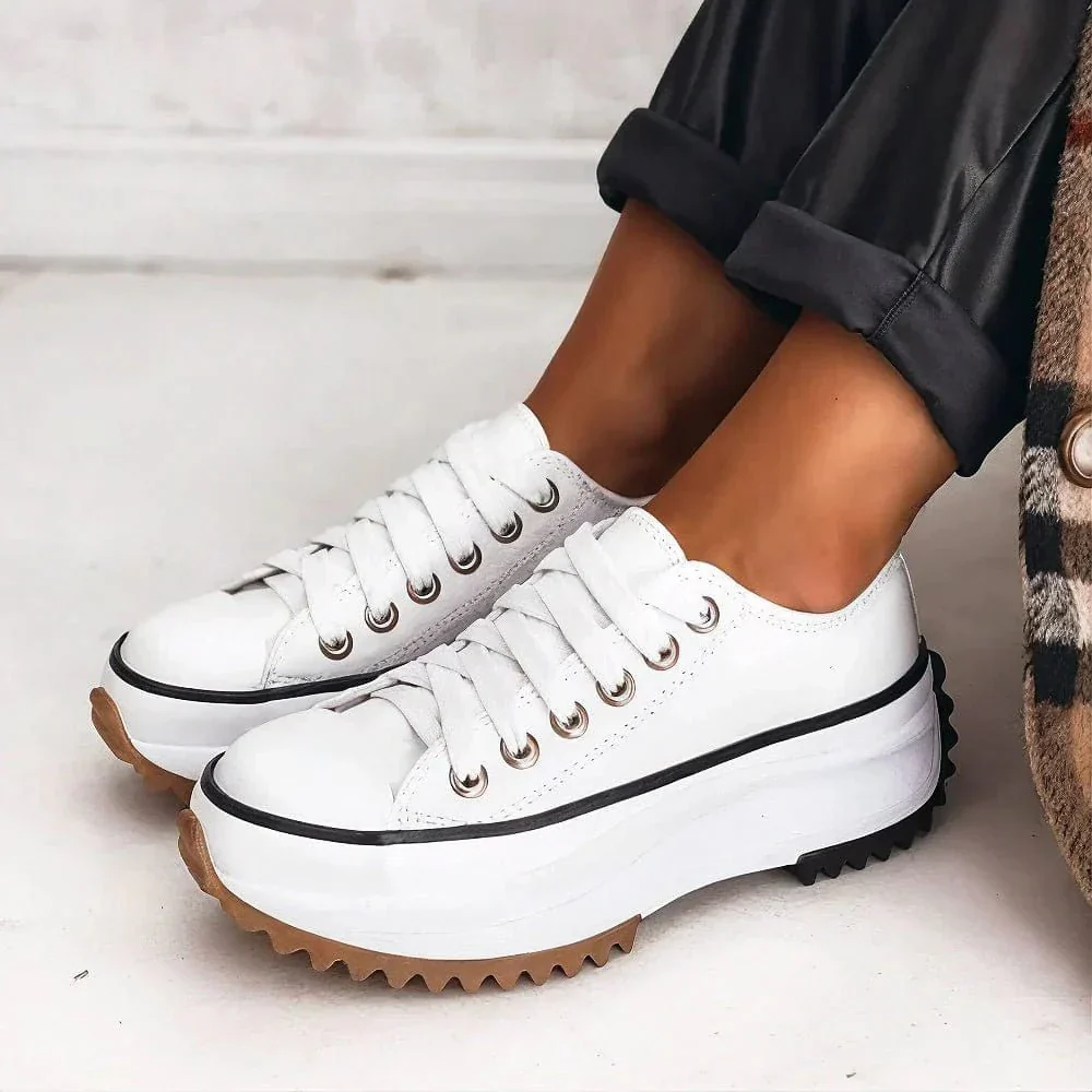 Oier | Comfortable sneakers with footbed - Image 2