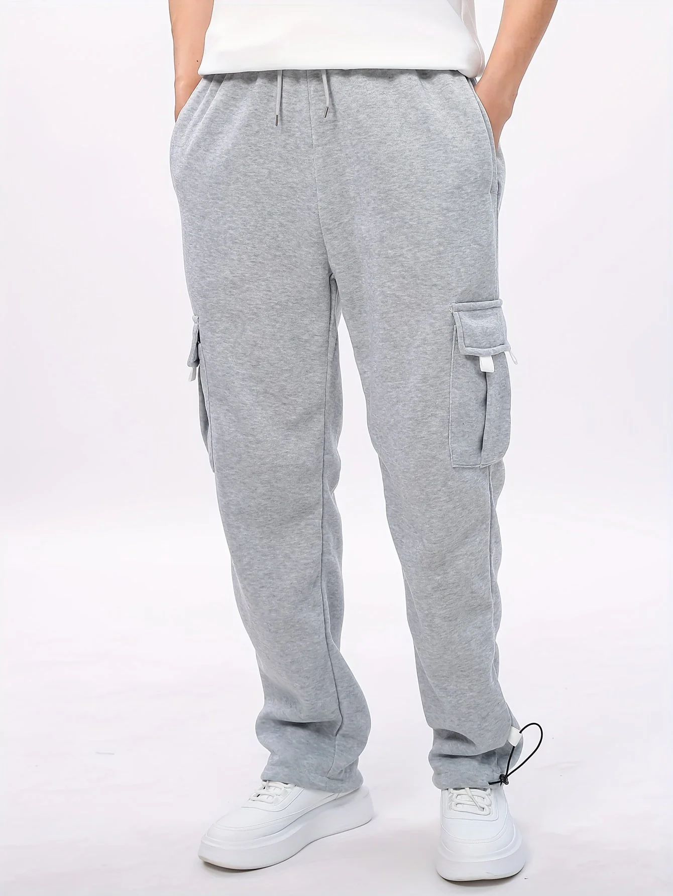 Olindo® | The Cargo Turned Into Sweatpants - Image 3