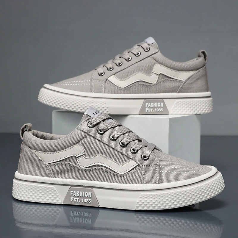 Oliver | Treadz Canvas Sneakers - Image 2