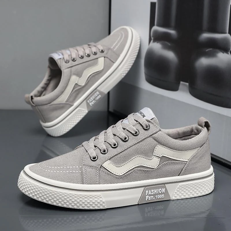 Oliver | Treadz Canvas Sneakers - Image 3
