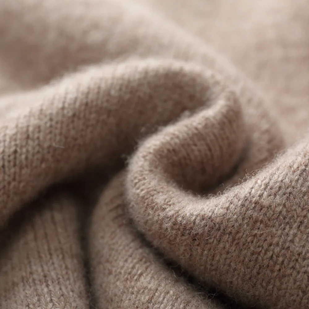 Quinn | Taranto Merino Wool Zip Sweater - Image 14
