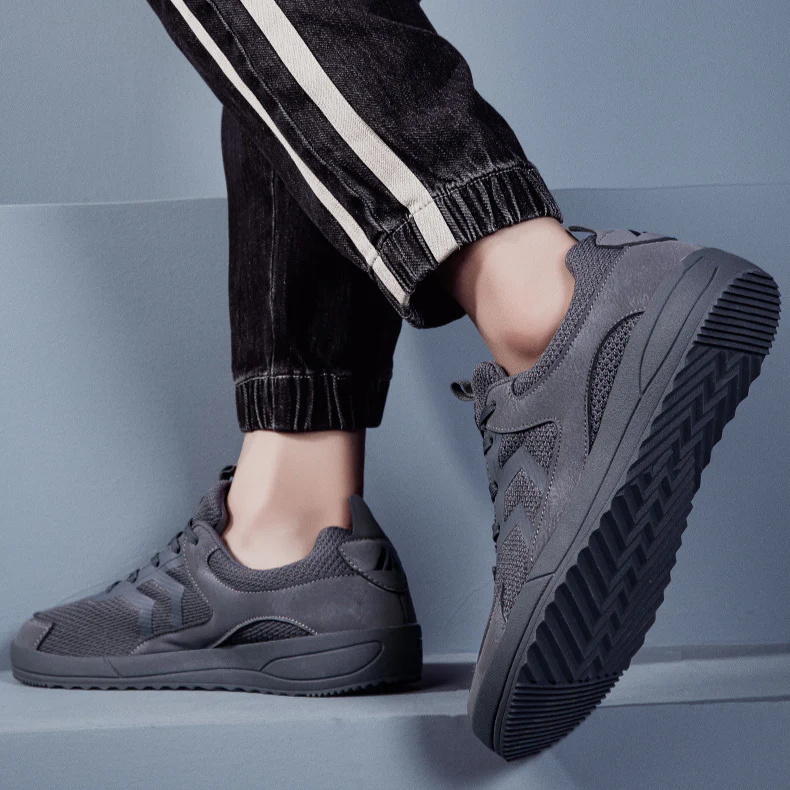 Reg® | Mesh Sneakers - Image 10