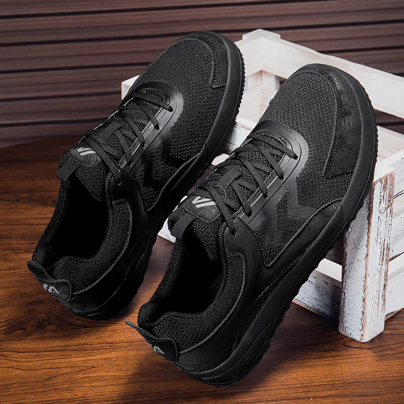 Reg® | Mesh Sneakers - Image 3