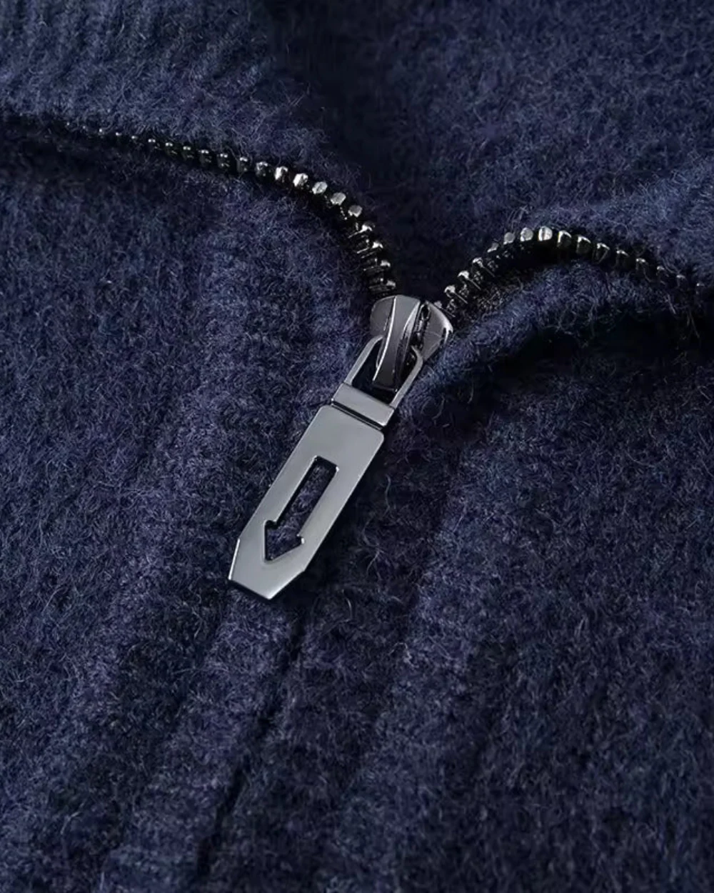 Remi | Gstaad Cashmere Quarter Zip Sweater - Image 7