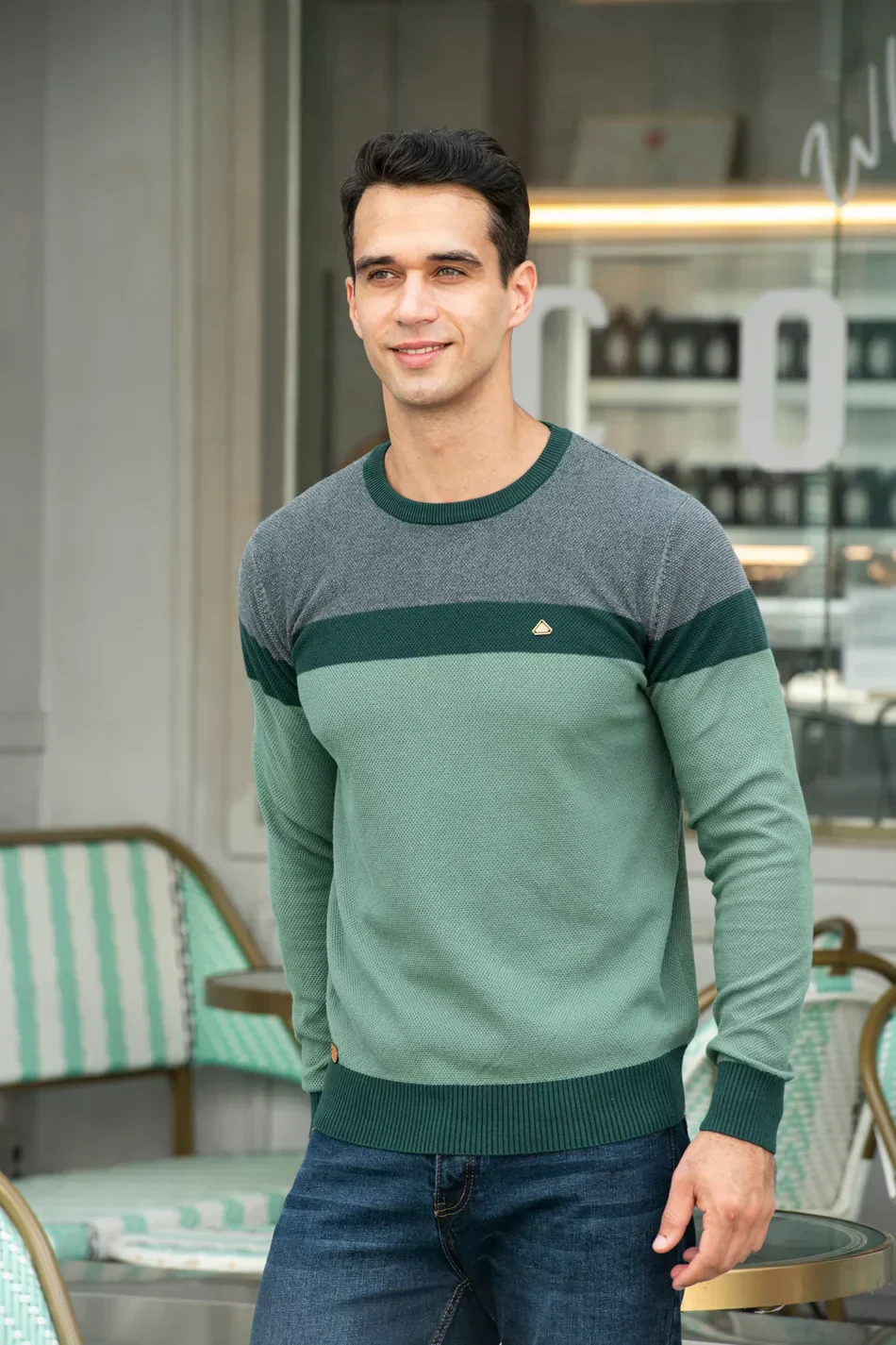 Rupert | Men's round neck vest - Image 2