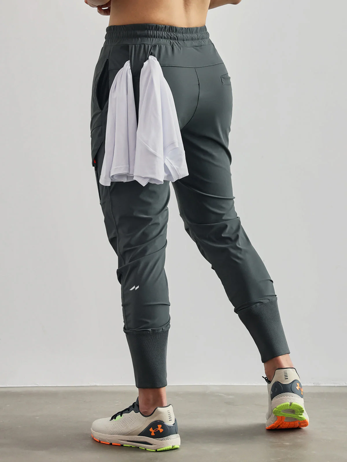 Saladino® | Cargo Jogger Pants Made From Highly Ribbed Material To Keep You Cool - Image 2