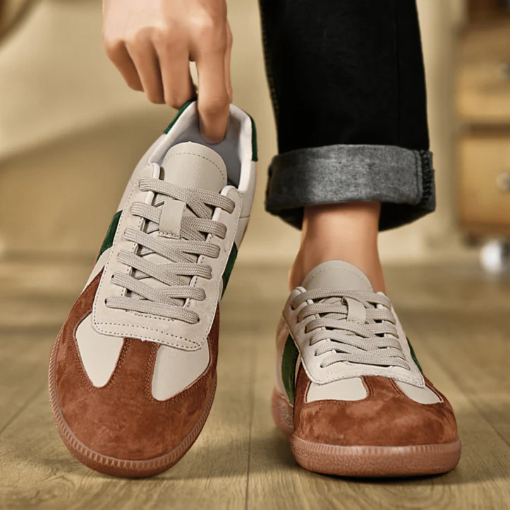 Salomón® | Retro Trainers - Image 14