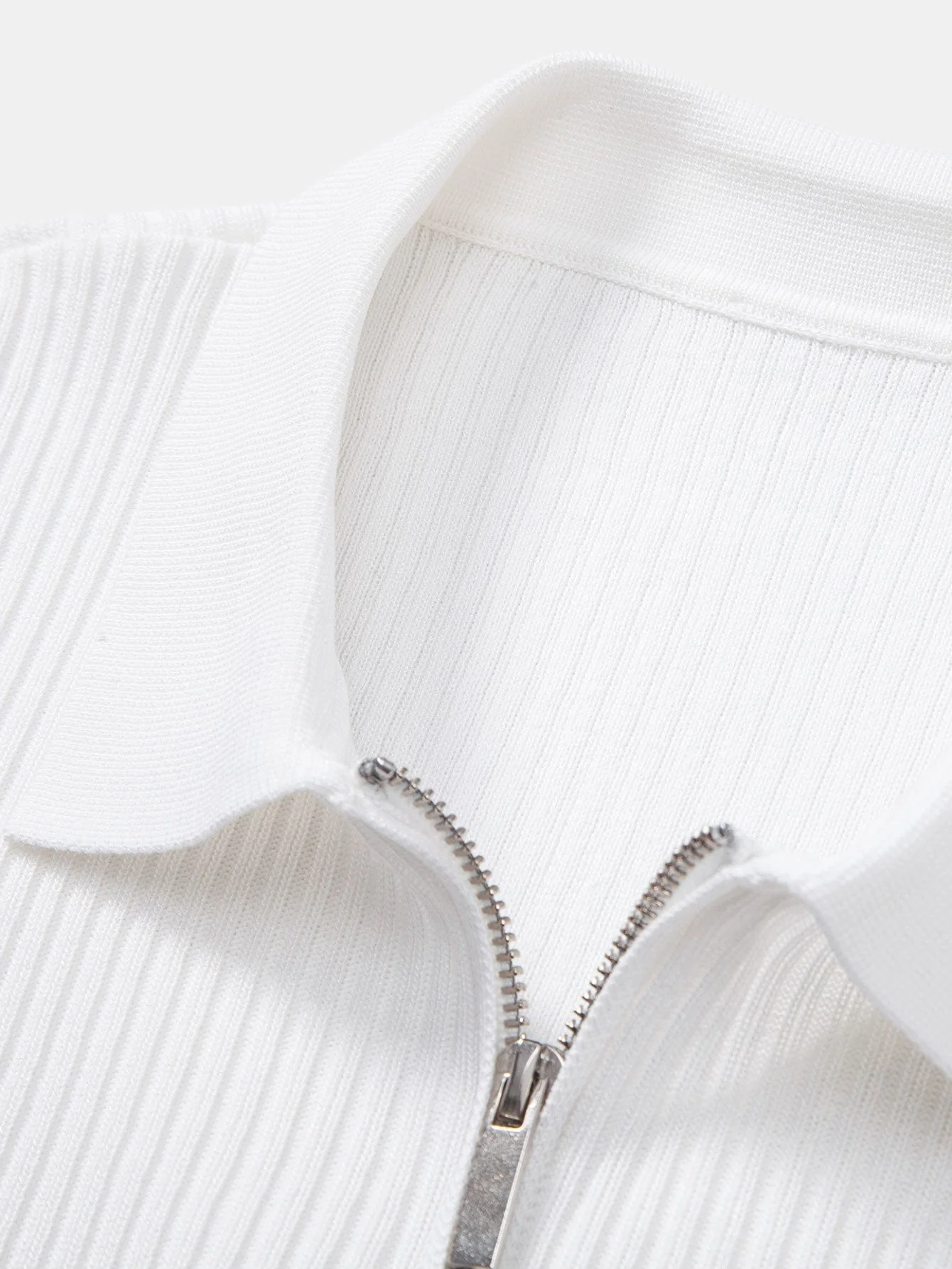 Samuel | Striped Gradient Knitted Polo Shirt - Image 12