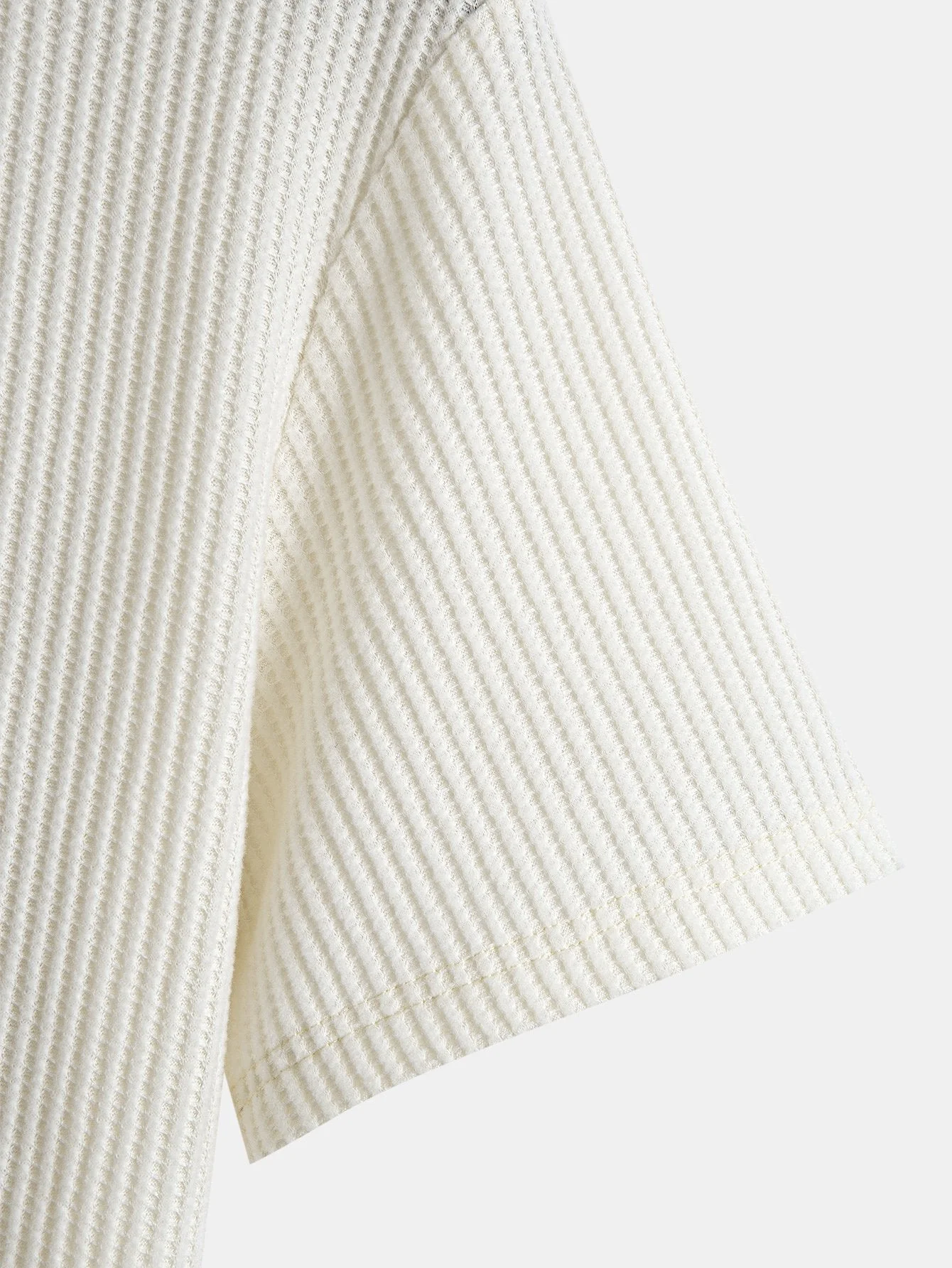 Secundino® | Knitted Waffle Arc Hem T-Shirt - Image 16