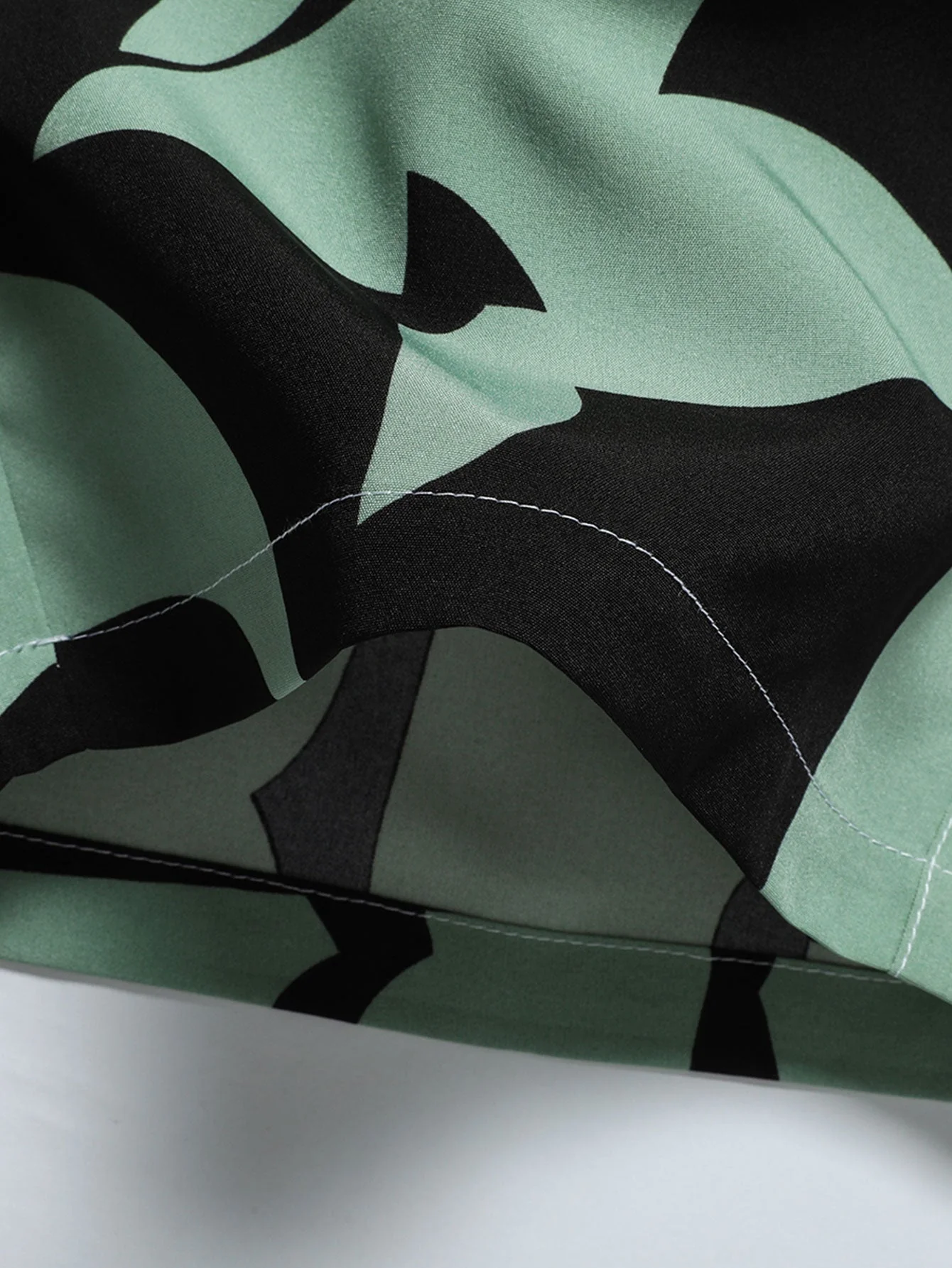 Sergio® | Color Block Print Zipper Pocket Shorts - Image 9