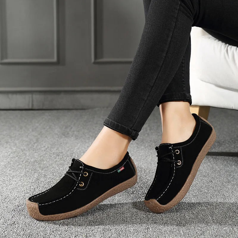 Sinforiano® | Chic And Versatile Sneakers - Image 4