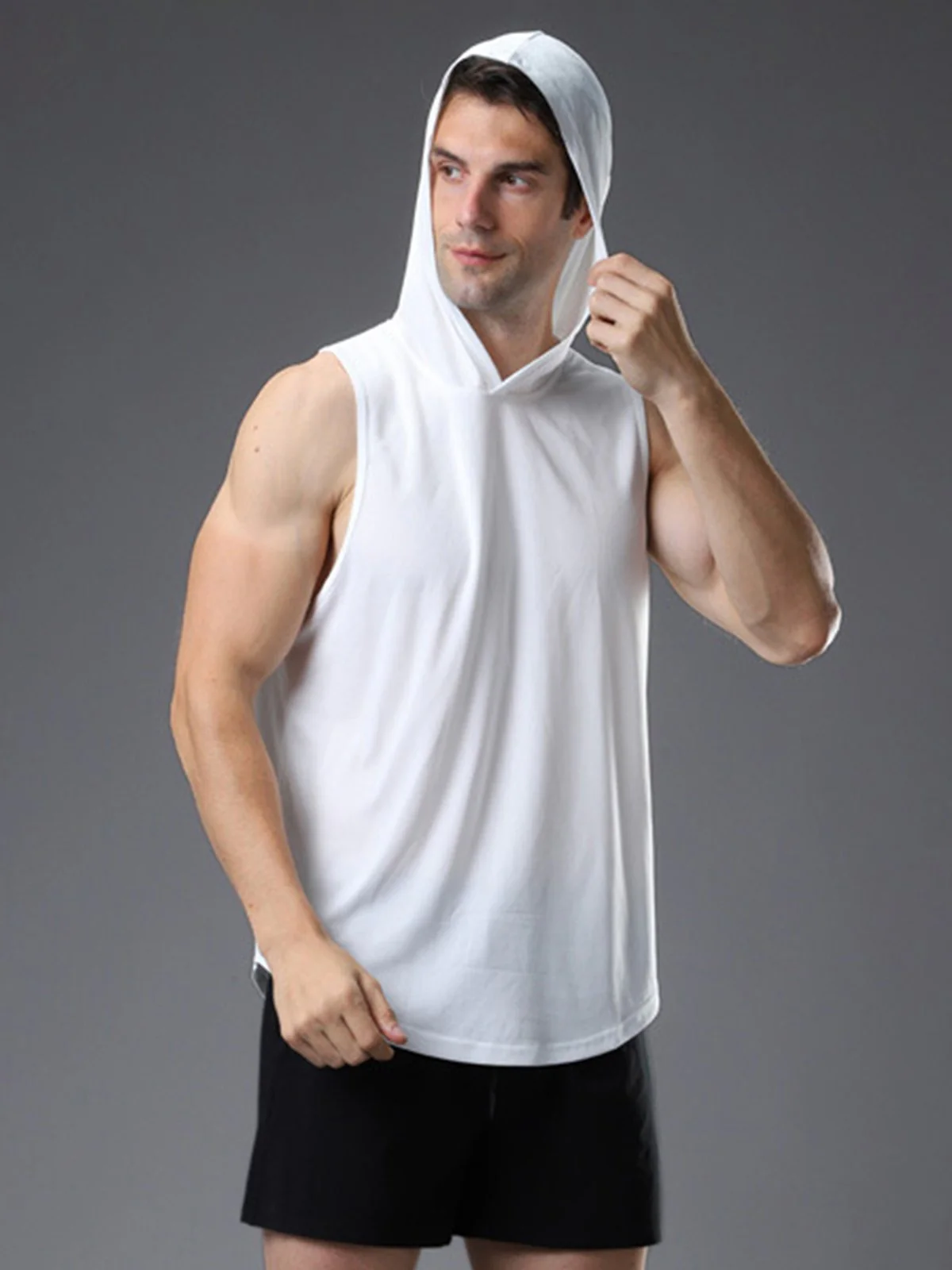 Stefan® | T-shirt with hood - Image 21