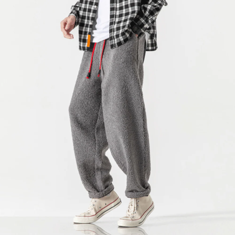 Suetonio® | Loose-fitting fleece trousers for men - Image 4