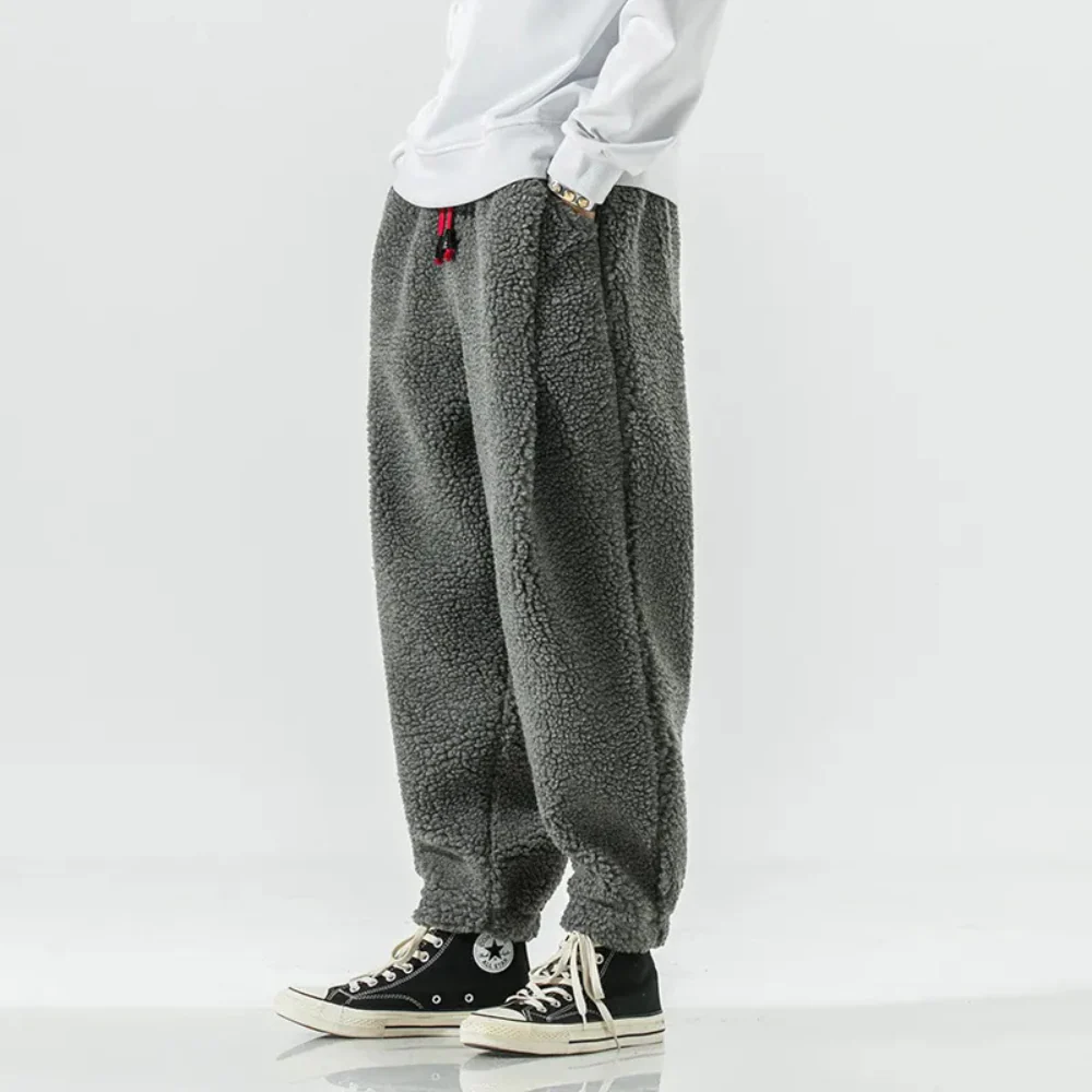 Suetonio® | Loose-fitting fleece trousers for men - Image 7