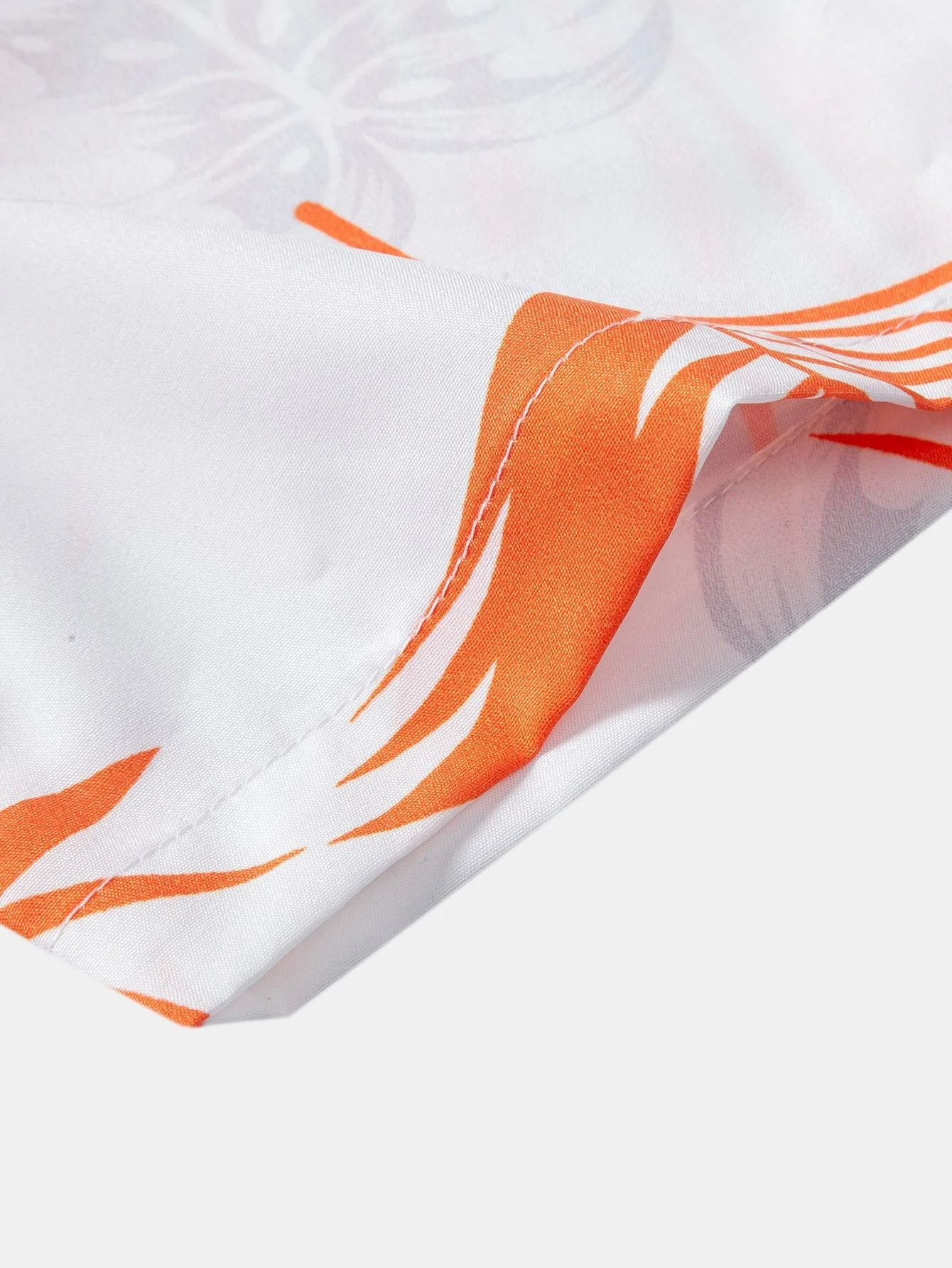 Tertuliano® | Leaf Print Button Up Shirt - Image 4