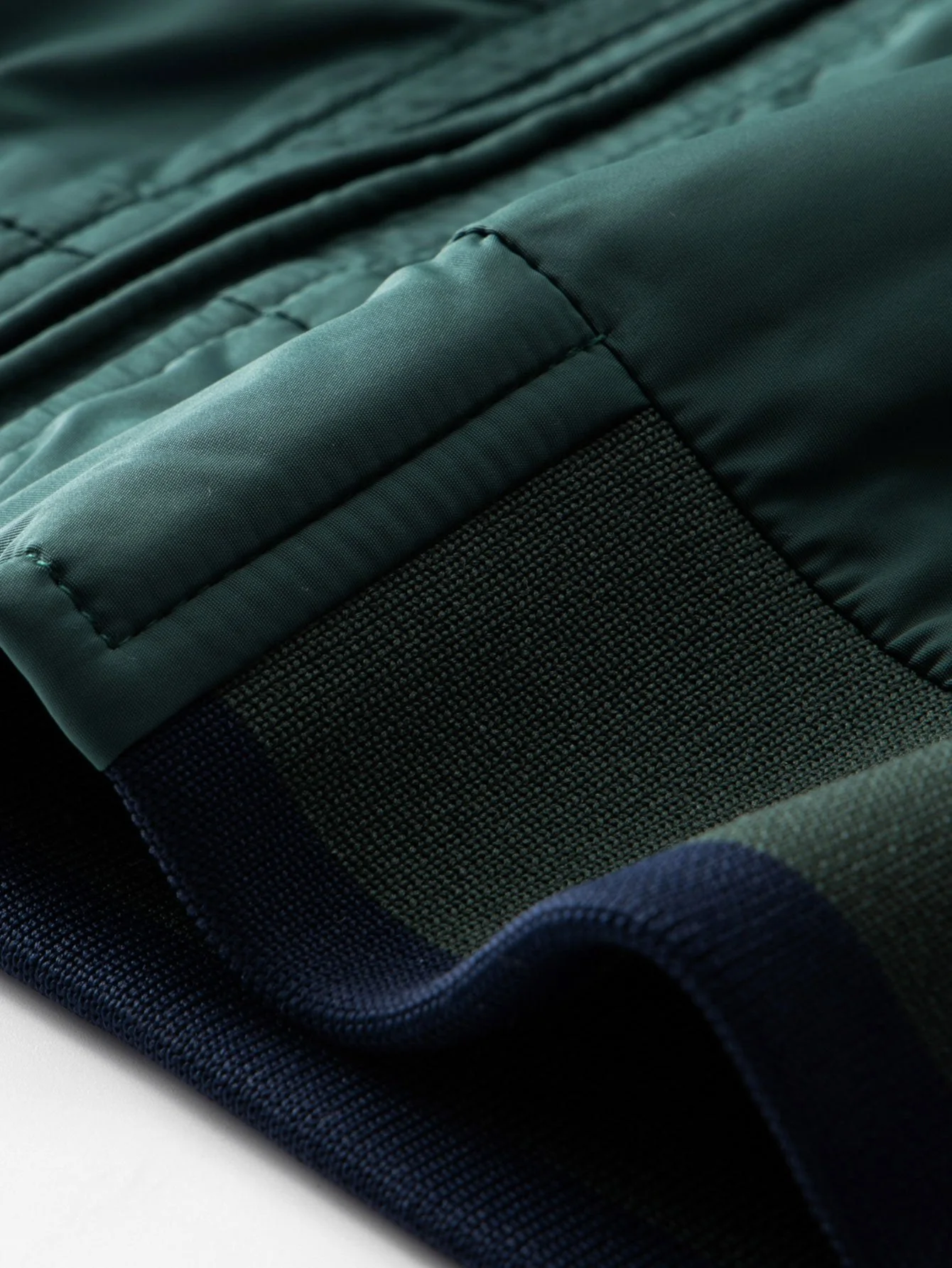 Theo | Contrast Detachable Hooded Jacket - Image 5